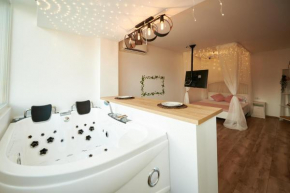 Romantic Studio
